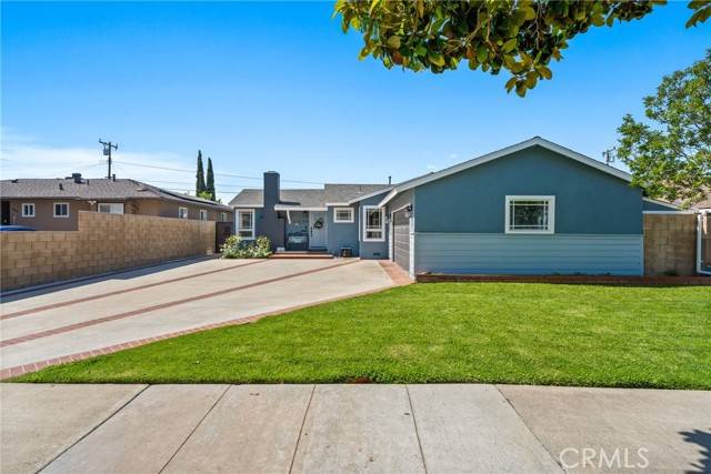 1246 E Monroe Avenue, Orange, CA 92867
