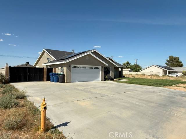 9425 Evelyn Avenue, California City, CA 93505