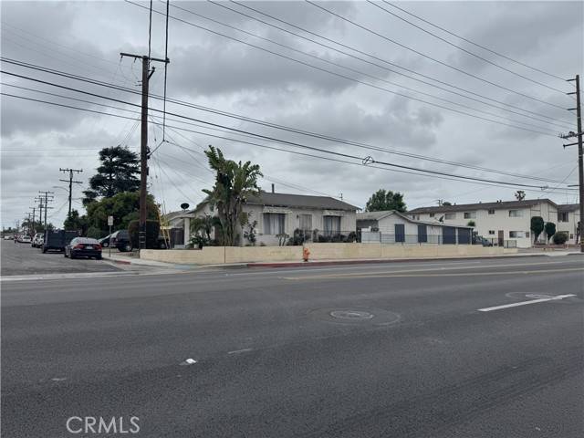 Stanton, CA 90680,7232 W Cerritos Avenue