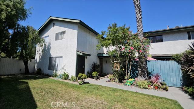 Westminster, CA 92683,10522 Torrington Circle