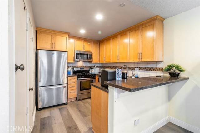 1084 Cabrillo Park Drive #B, Santa Ana, CA 92701