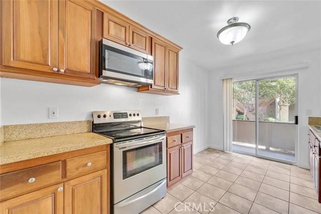 Yorba Linda, CA 92887,5320 Silver Canyon Rd #15A