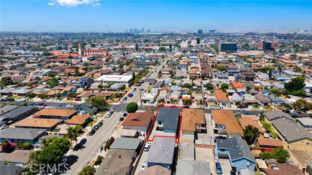 Hawthorne, CA 90250,11726 Freeman Avenue