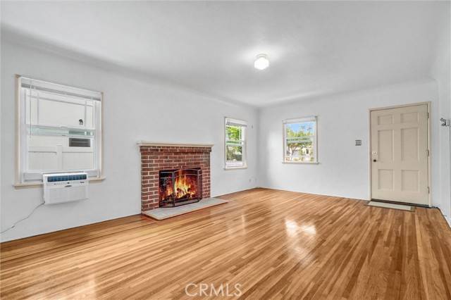 Signal Hill, CA 90755,3224 Cerritos Avenue