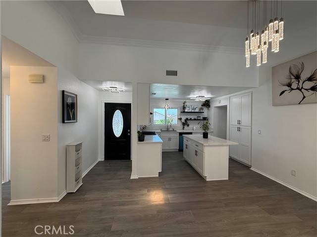 Riverside, CA 92503,10328 Shoshone Avenue