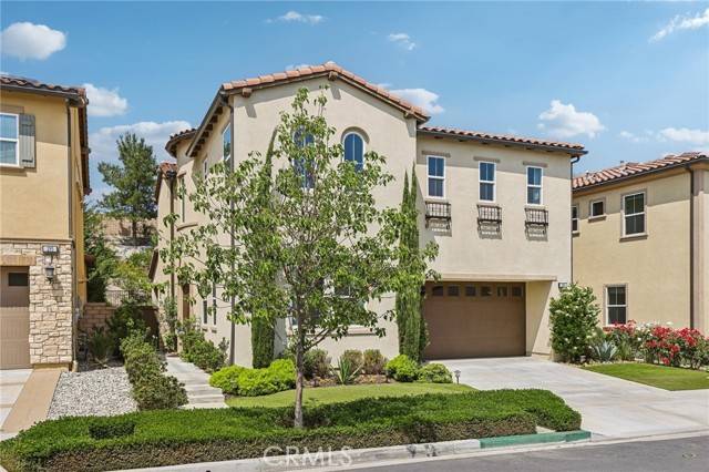 285 Pinnacle Drive, Lake Forest, CA 92630