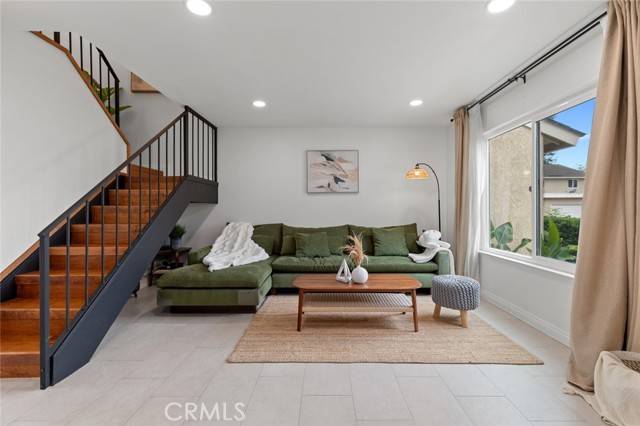3021 S Sycamore Street #D, Santa Ana, CA 92707