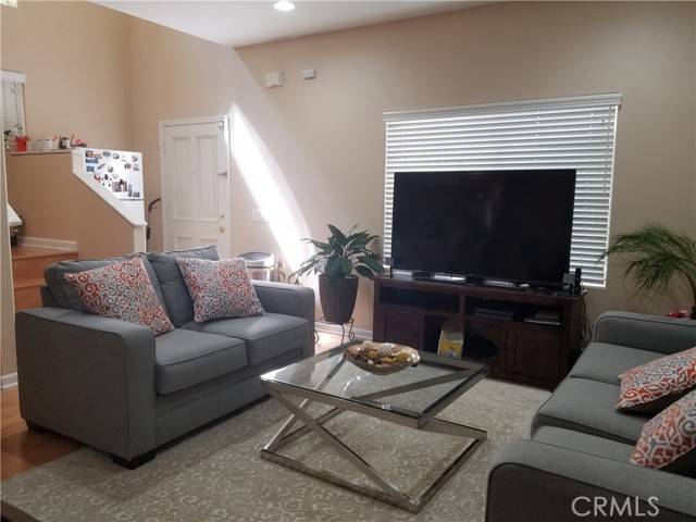 22023 Hawaiian Avenue #B, Hawaiian Gardens, CA 90716