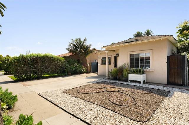 6651 Olive Avenue, Long Beach, CA 90805