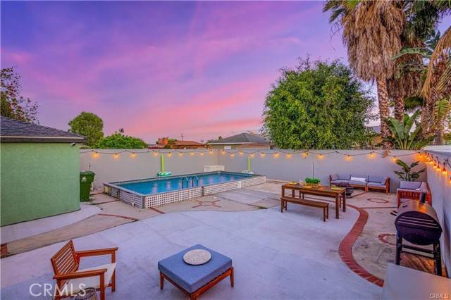 1381 W Summerland Avenue, San Pedro, CA 90732