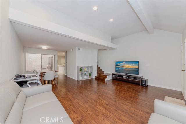 Cypress, CA 90630,9724 Walker Court #18