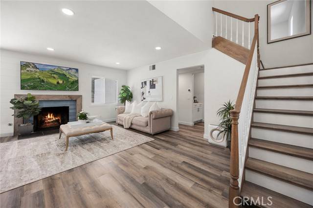 Lake Forest, CA 92630,23061 Arden Street