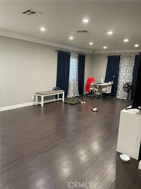 Santa Ana, CA 92704,154 Fairview Street #11