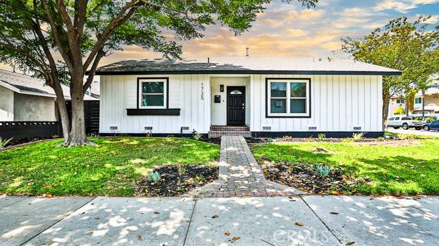 1725 W Beacon Avenue, Anaheim, CA 92804