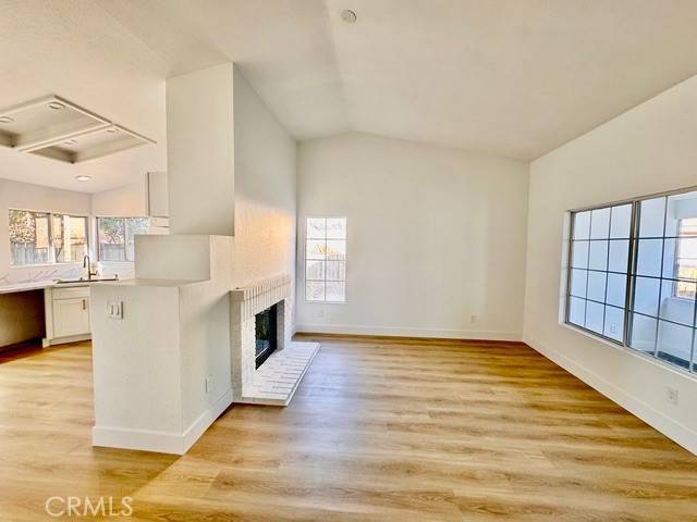 Adelanto, CA 92301,10796 Bonanza Road