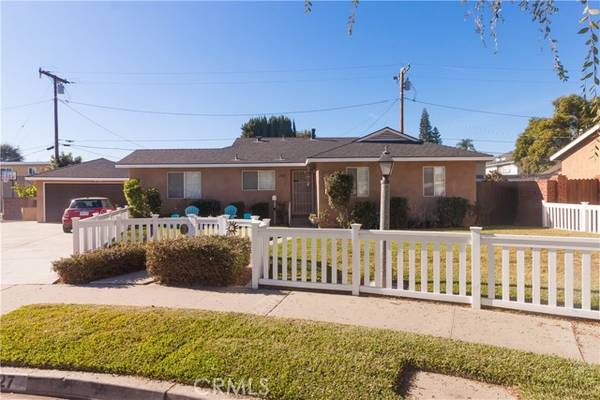 127 S Vermont Avenue, Fullerton, CA 92833