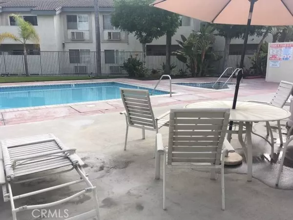 Paramount, CA 90723,15000 Downey Avenue #114