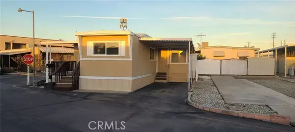 1045 N Azusa #103, Covina, CA 91722