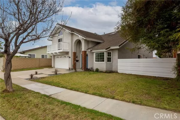 Cerritos, CA 90703,12413 Destino Street