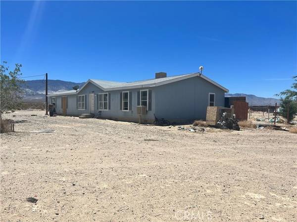 10570 Dallas Avenue, Lucerne Valley, CA 92356