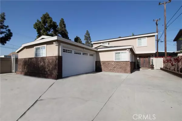 20302 Devlin Avenue, Lakewood, CA 90715