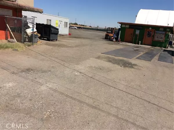 Adelanto, CA 90231,11598 Bartlett