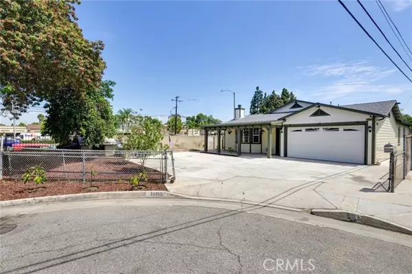 20300 Arline Avenue, Lakewood, CA 90715