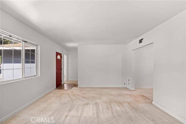 33240 Maiden Lane, Lake Elsinore, CA 92530