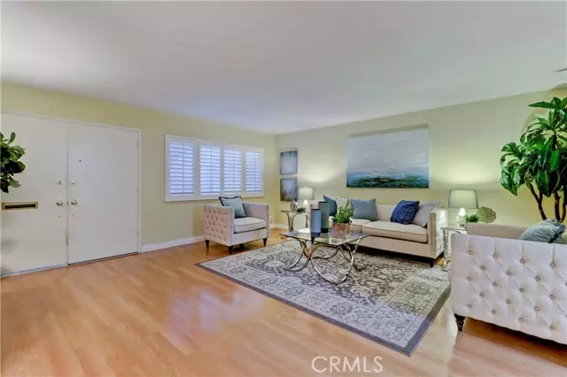 2349 Via Mariposa W #C, Laguna Woods, CA 92637