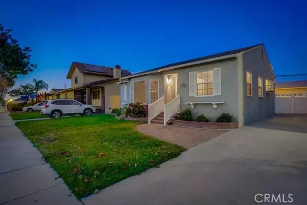 4250 Deeboyar Avenue, Lakewood, CA 90712