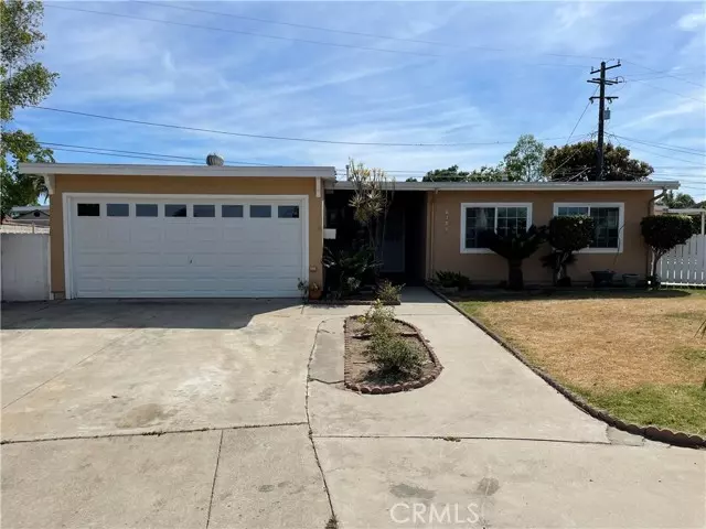 Pico Rivera, CA 90660,8151 Greenvale Avenue