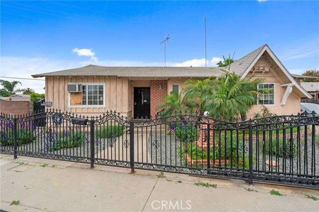 4638 E 53rd Street, Maywood, CA 90270