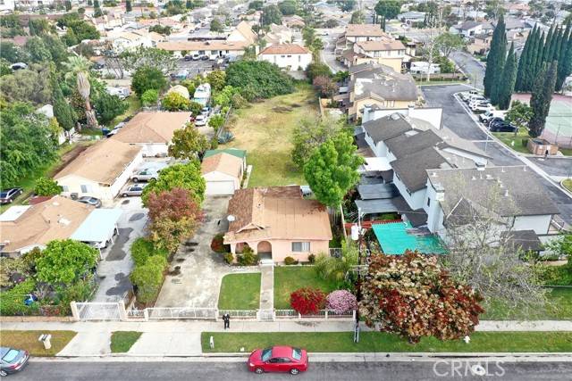 5009 W 7th Street, Santa Ana, CA 92703