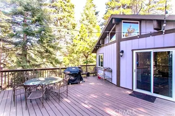 Lake Arrowhead, CA 92352,641 Ivy Lane