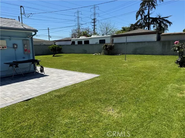 1527 S Oleander Avenue, Compton, CA 90220