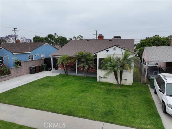 Compton, CA 90221,613 S Pearl Avenue