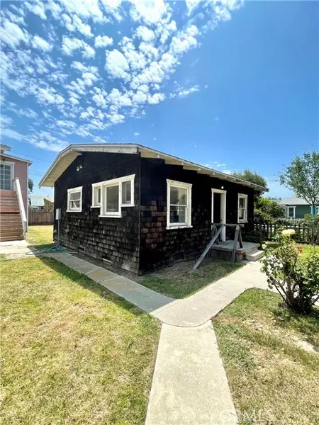 270 Loma Avenue, Long Beach, CA 90803