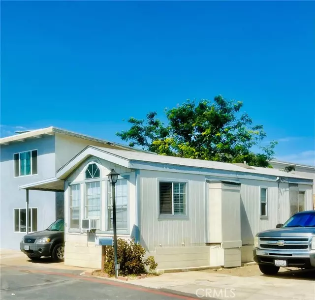 Fullerton, CA 92833,1850 W Orangethorpe #81E