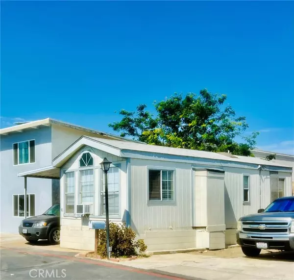 Fullerton, CA 92833,1850 W Orangethorpe #81E