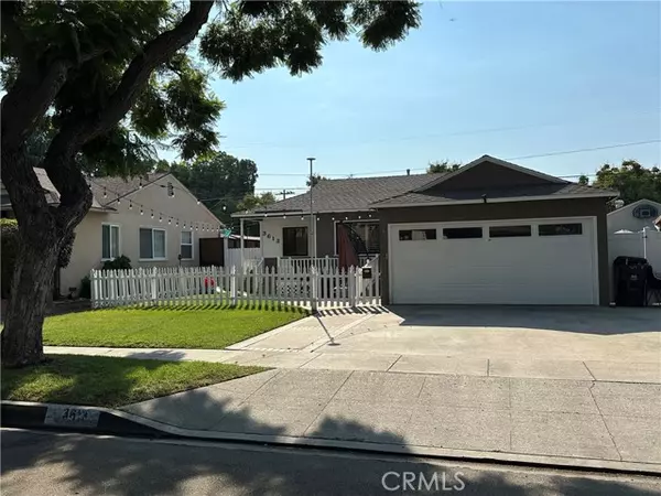 3613 Petaluma Avenue, Long Beach, CA 90808