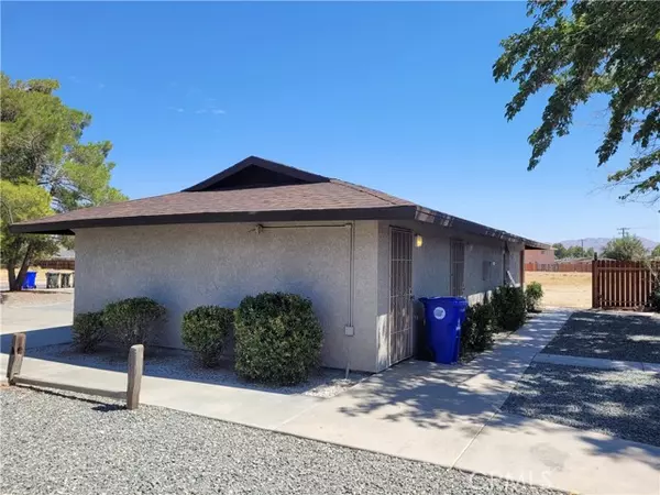 Apple Valley, CA 92307,15360 Broken Bow Road