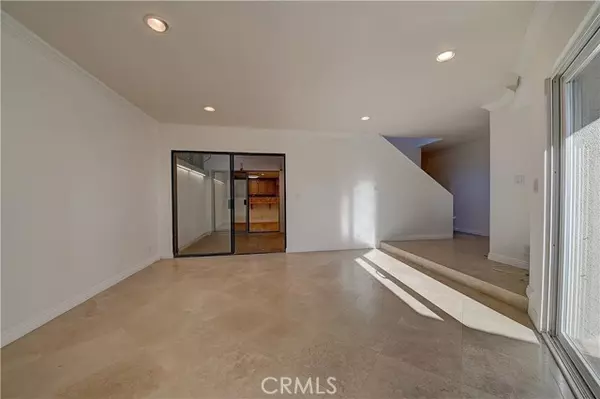 Costa Mesa, CA 92627,381 Bay View Terrace