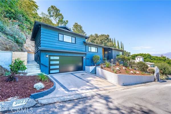 3823 Sunshine Court, Studio City, CA 91604