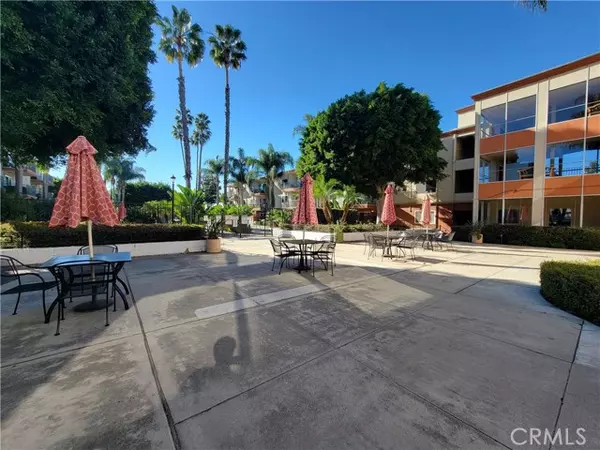 400 N Acacia Avenue #B18, Fullerton, CA 92831