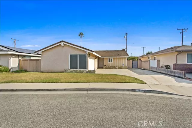 Lakewood, CA 90713,5306 Iroquois Avenue