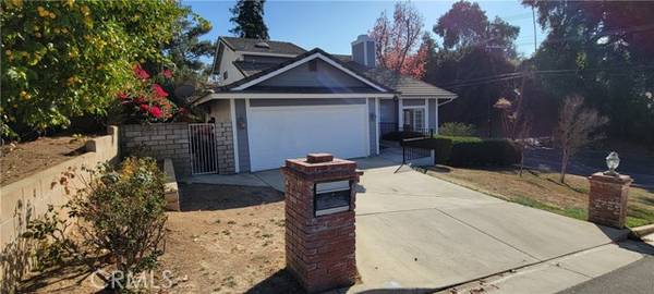 1021 La Hermosa Drive, Redlands, CA 92373