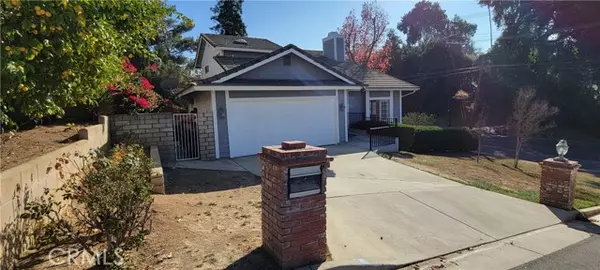 1021 La Hermosa Drive, Redlands, CA 92373