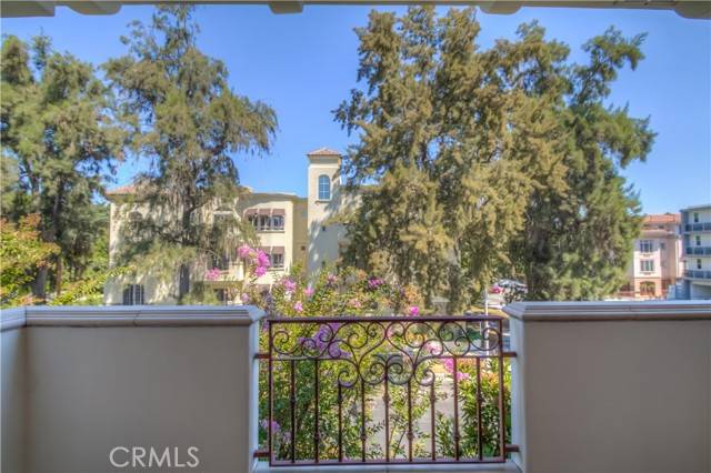 4551 Coldwater canyon Avenue #304, Studio City, CA 91604