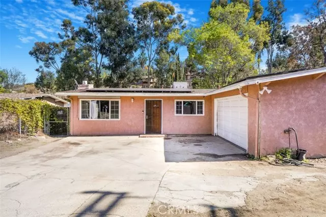 8101 Fanita Drive, Santee, CA 92071