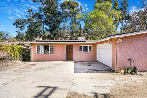 8101 Fanita Drive, Santee, CA 92071